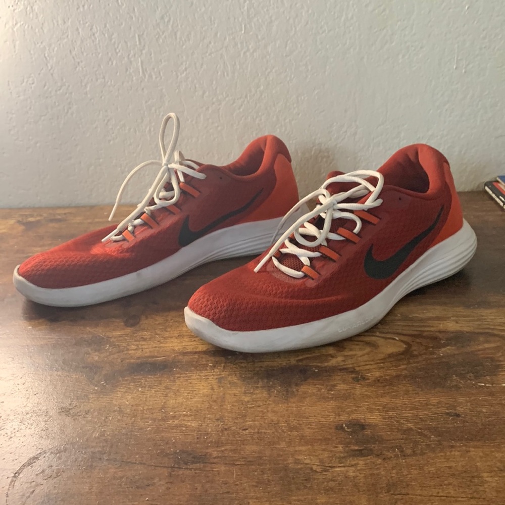 Nike Men’s running shoe